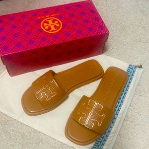 Like new Tory Burch slides